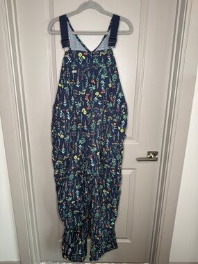 Duluth Trading Co Navy Floral Overalls Jumpsuit